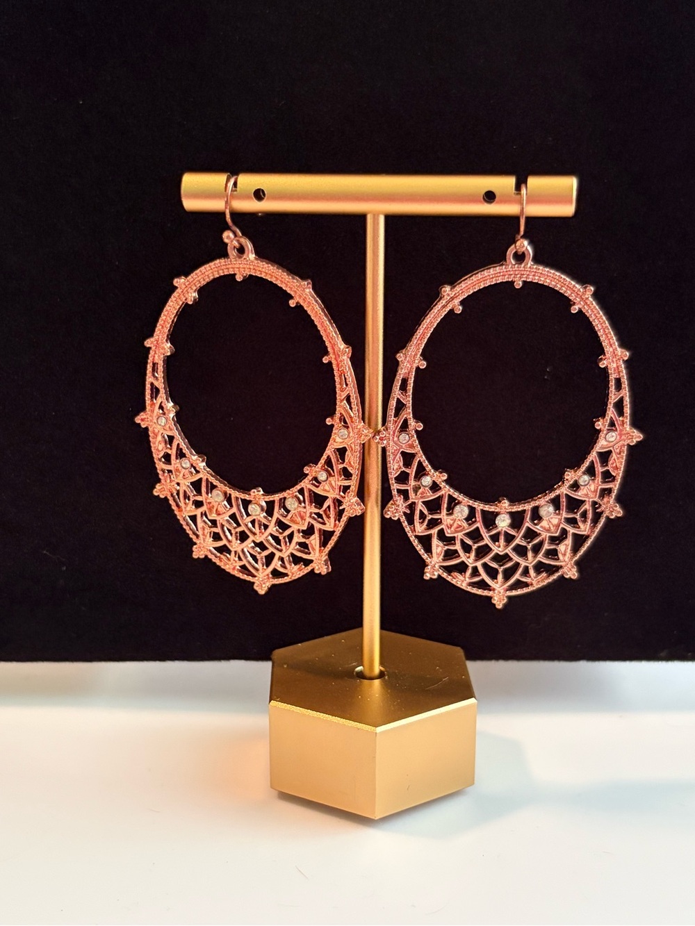 Source Unknown Vintage Rose Gold Lace Hoop Earrings